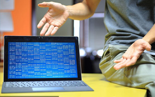 东台 php压缩包,PHP的解压缩函数怎么用？